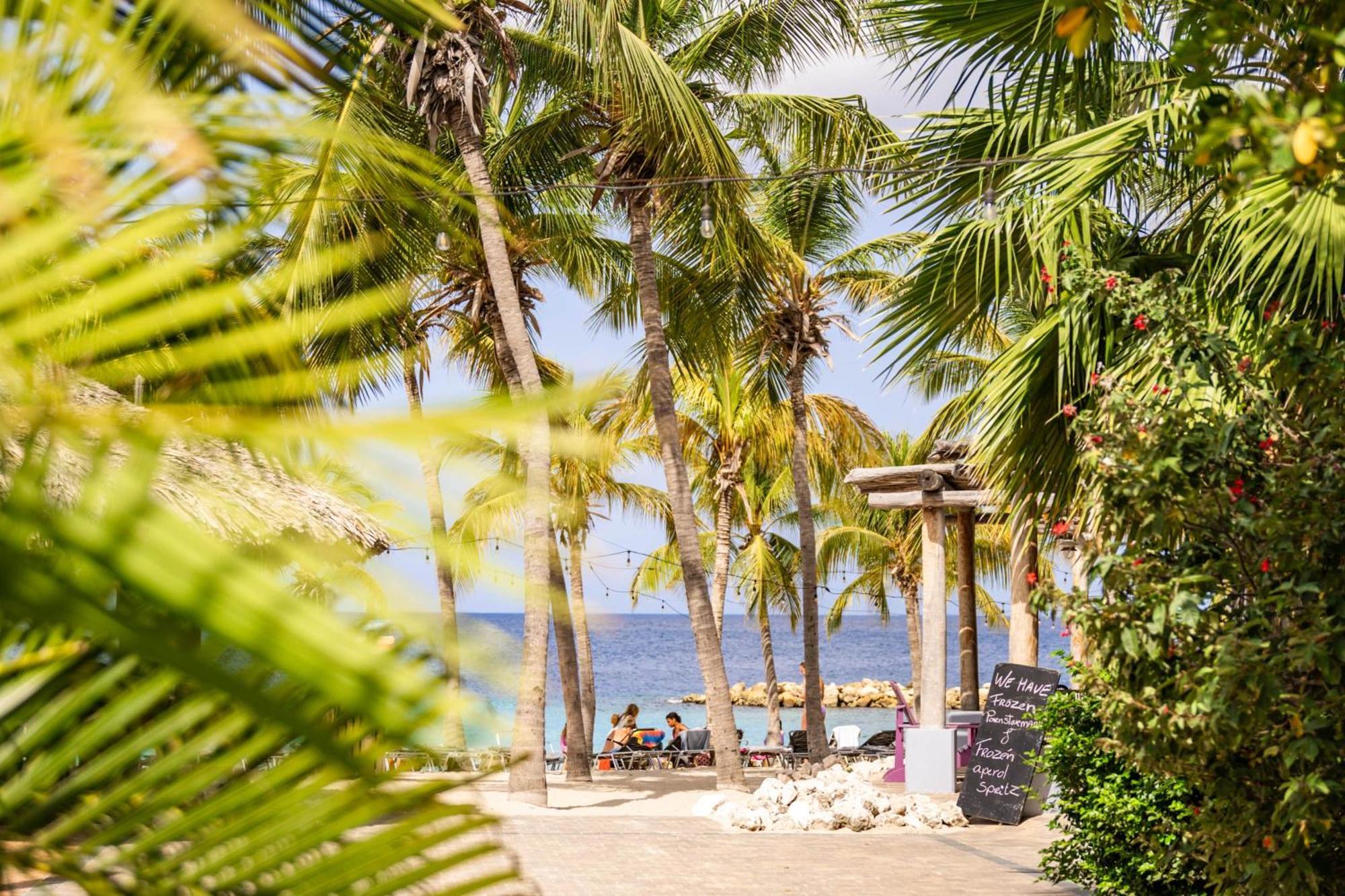 Bayside Boutique Hotel - Blue Bay Golf & Beach Resort Dorp Dorp Sint Michiel エクステリア 写真