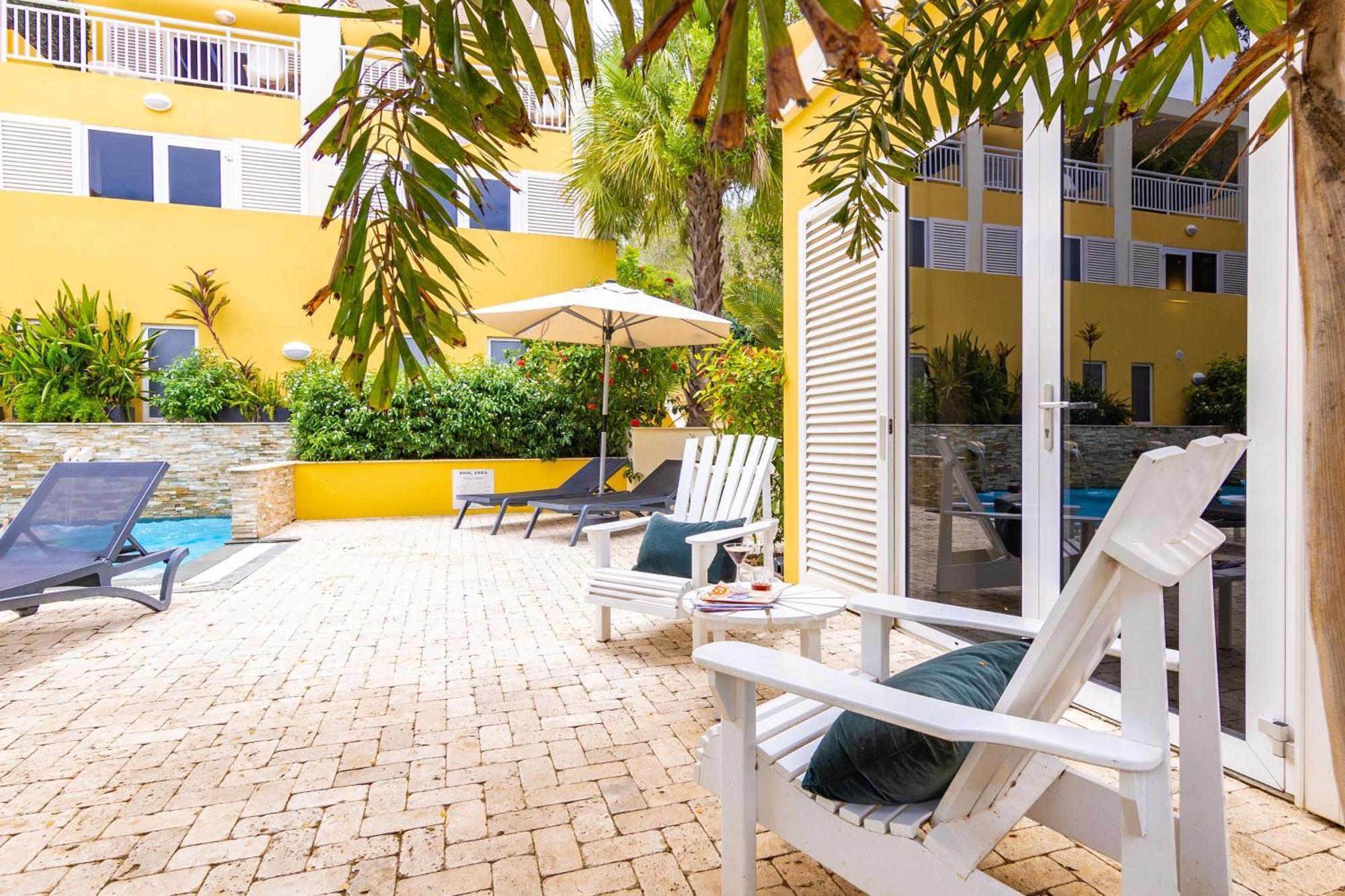 Bayside Boutique Hotel - Blue Bay Golf & Beach Resort Dorp Dorp Sint Michiel エクステリア 写真