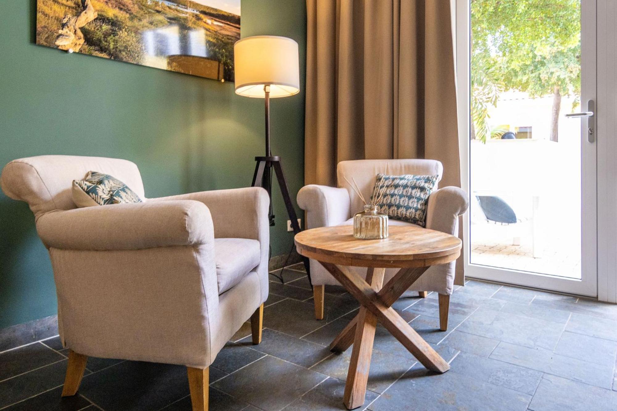 Bayside Boutique Hotel - Blue Bay Golf & Beach Resort Dorp Dorp Sint Michiel エクステリア 写真